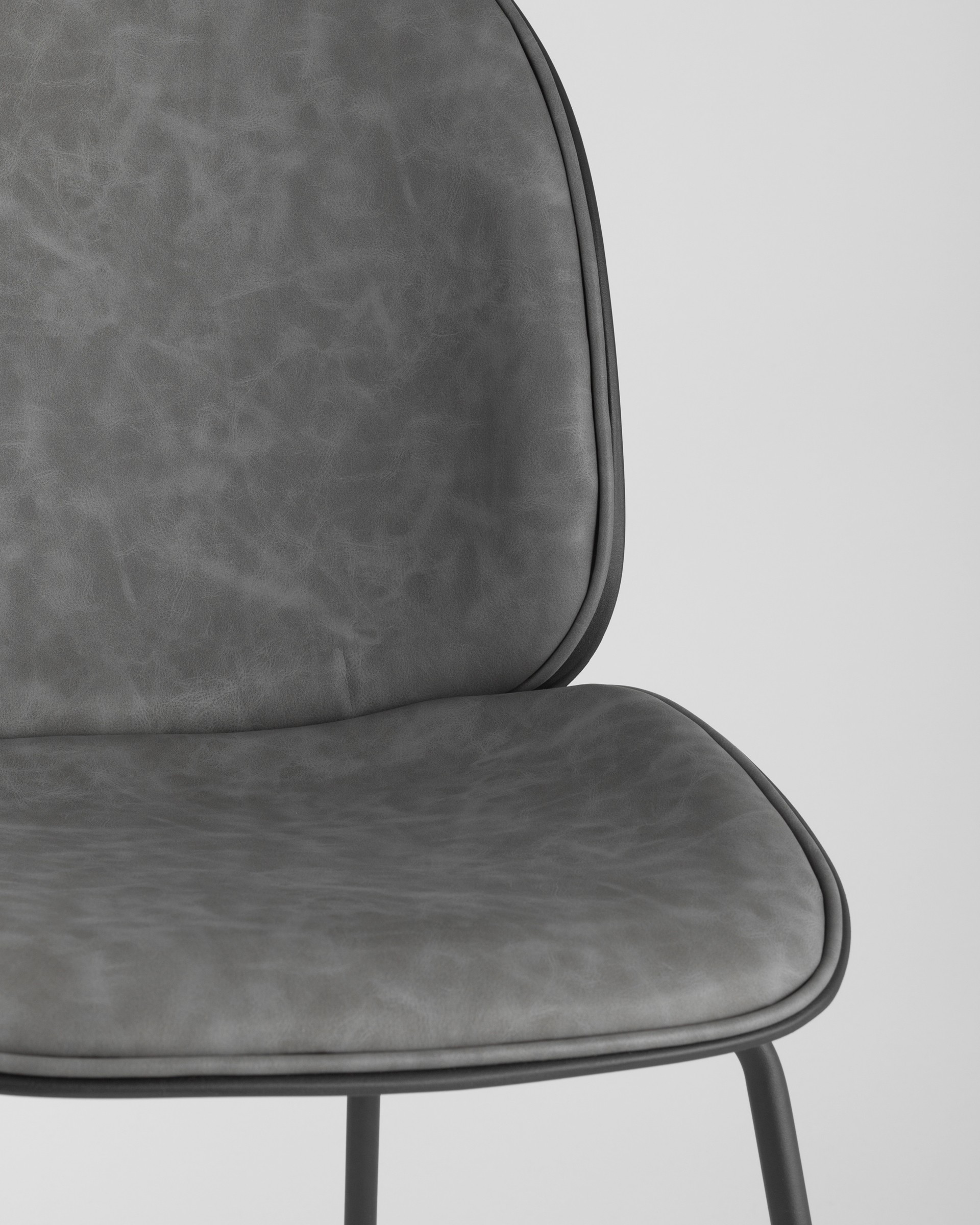 Stul_Beetle_PU_seryj__8_