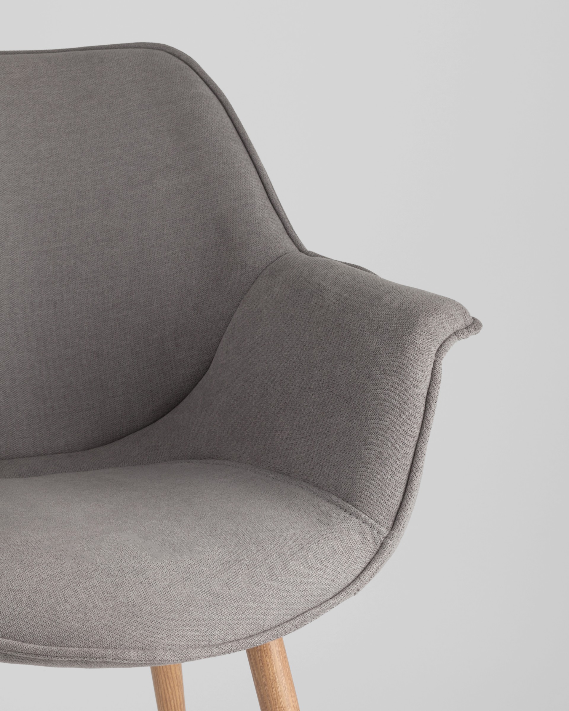 Stul_Dzhulian_seryj__8_