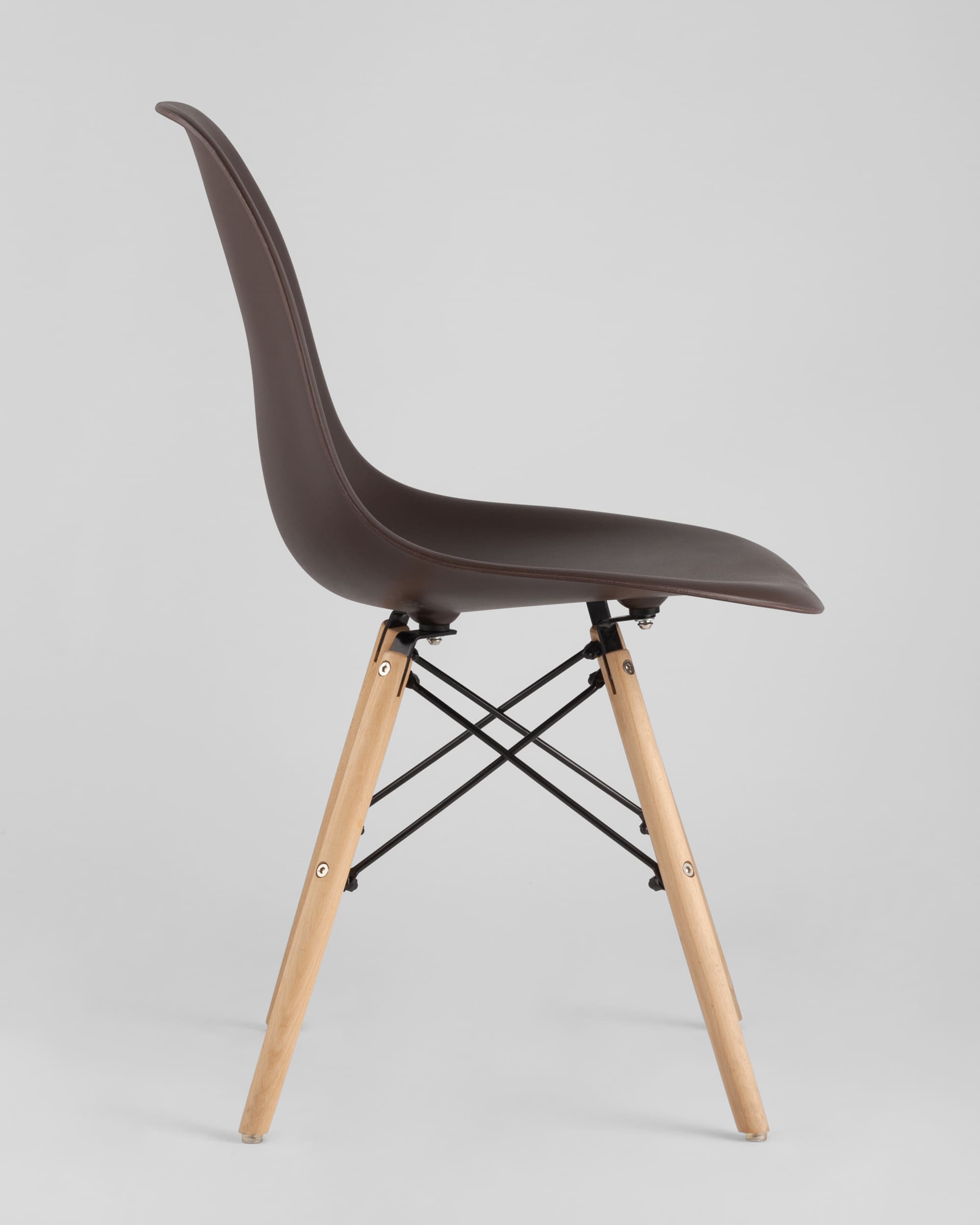 Stul_Eames_DSW_korichnevyj__2__Gray_o873-86