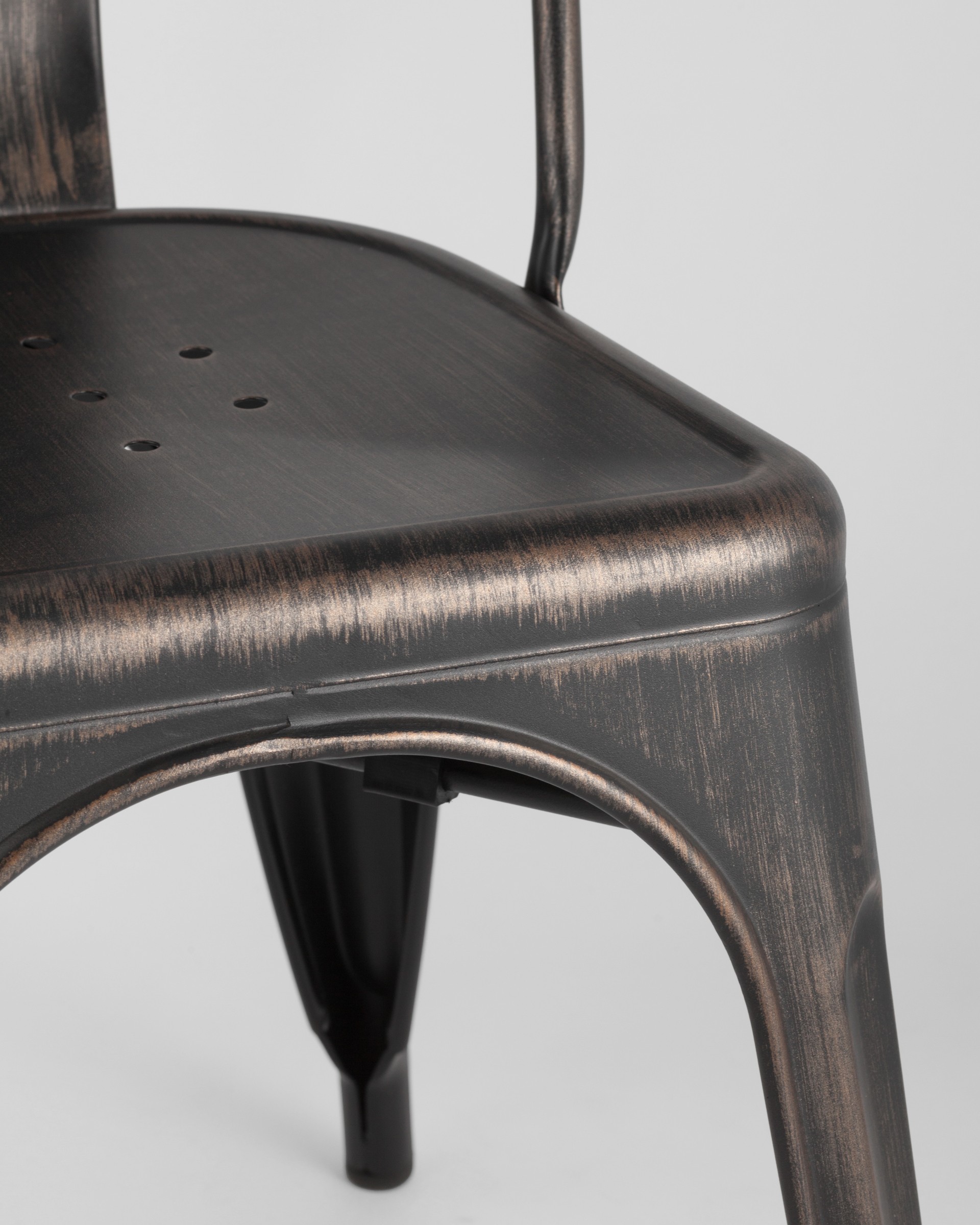 Stul_TOLIX_chernyj_patina_zoloto__2__13l8-6j