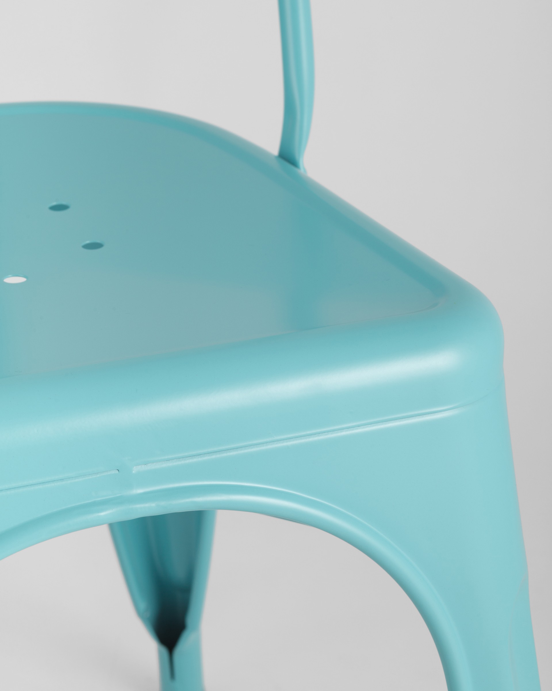 Stul_TOLIX_goluboj_matovyj__2__vcqb-8f