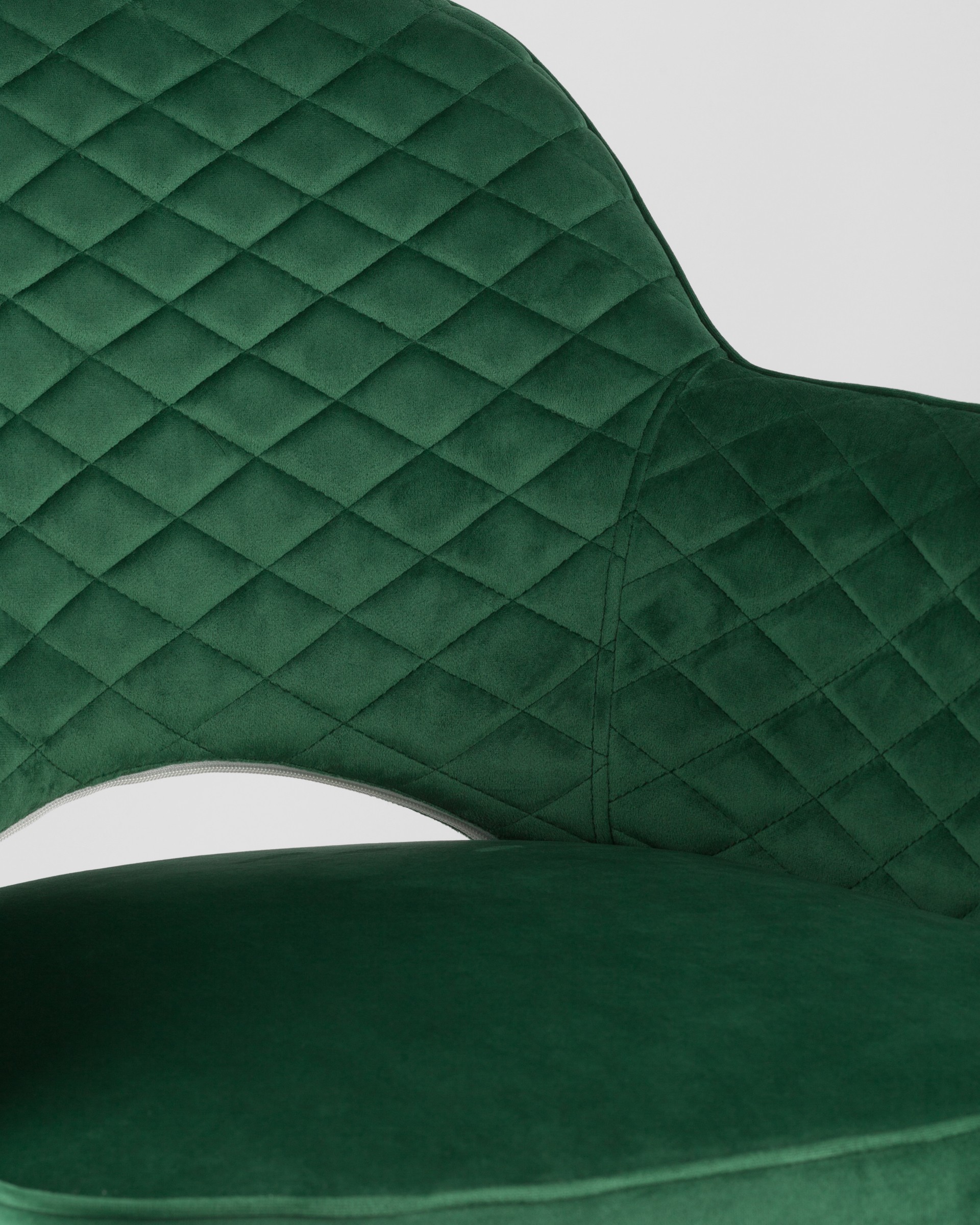 Stul_Venera_diamant_vel'vet_izumrudnyj__2_