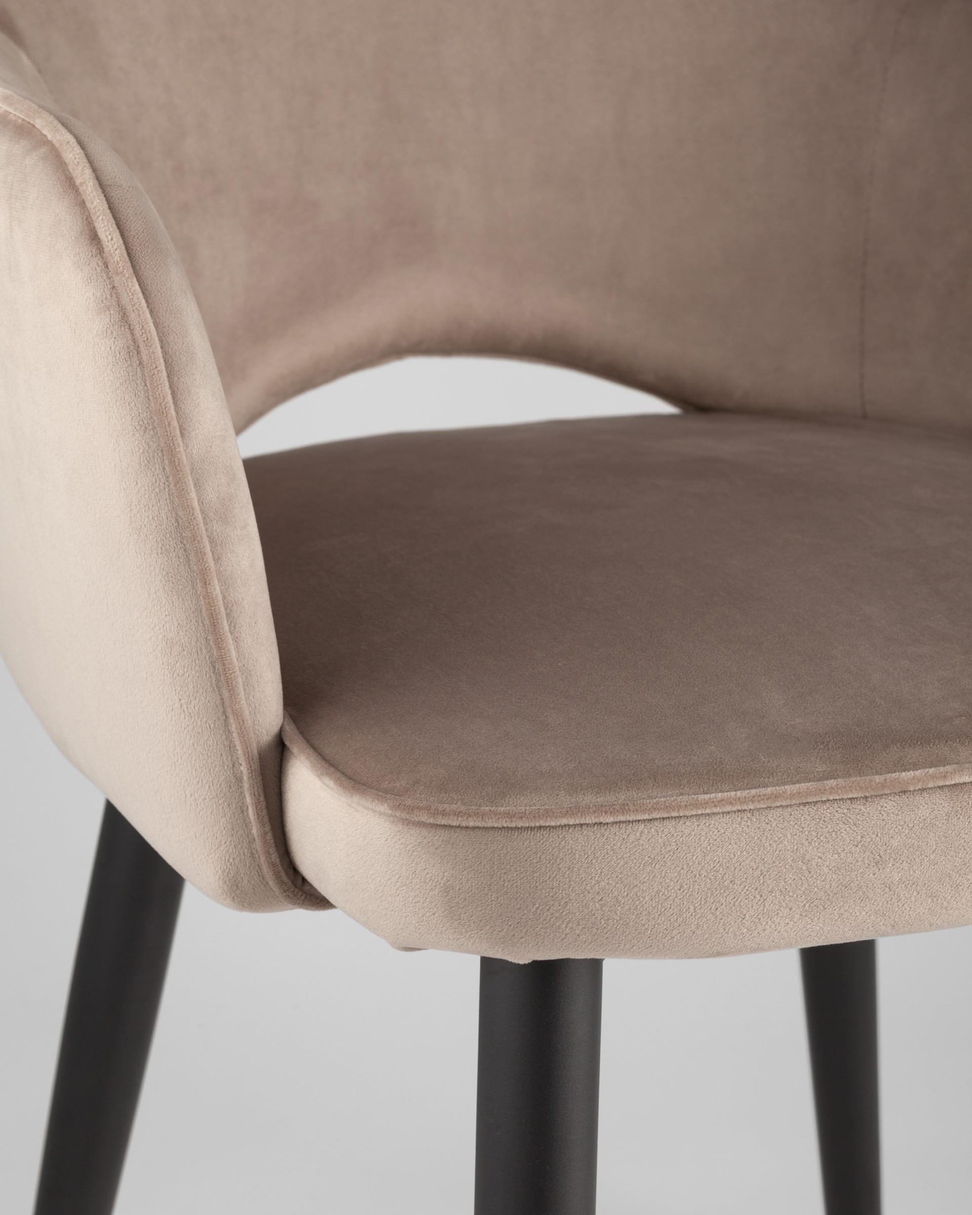 Stul_Venera_vel'vet_shampan'__8_