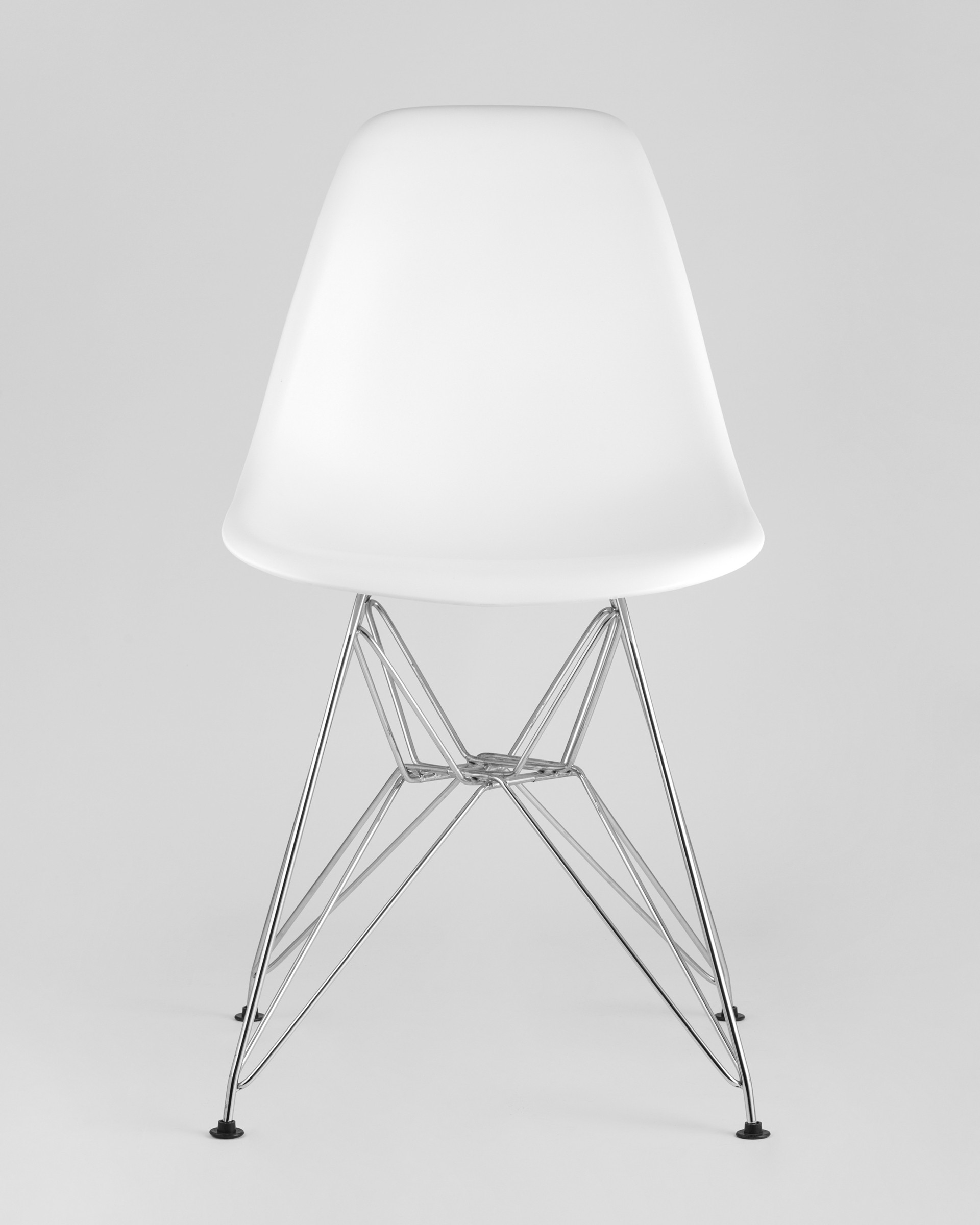 1-eames-dsr-belyj
