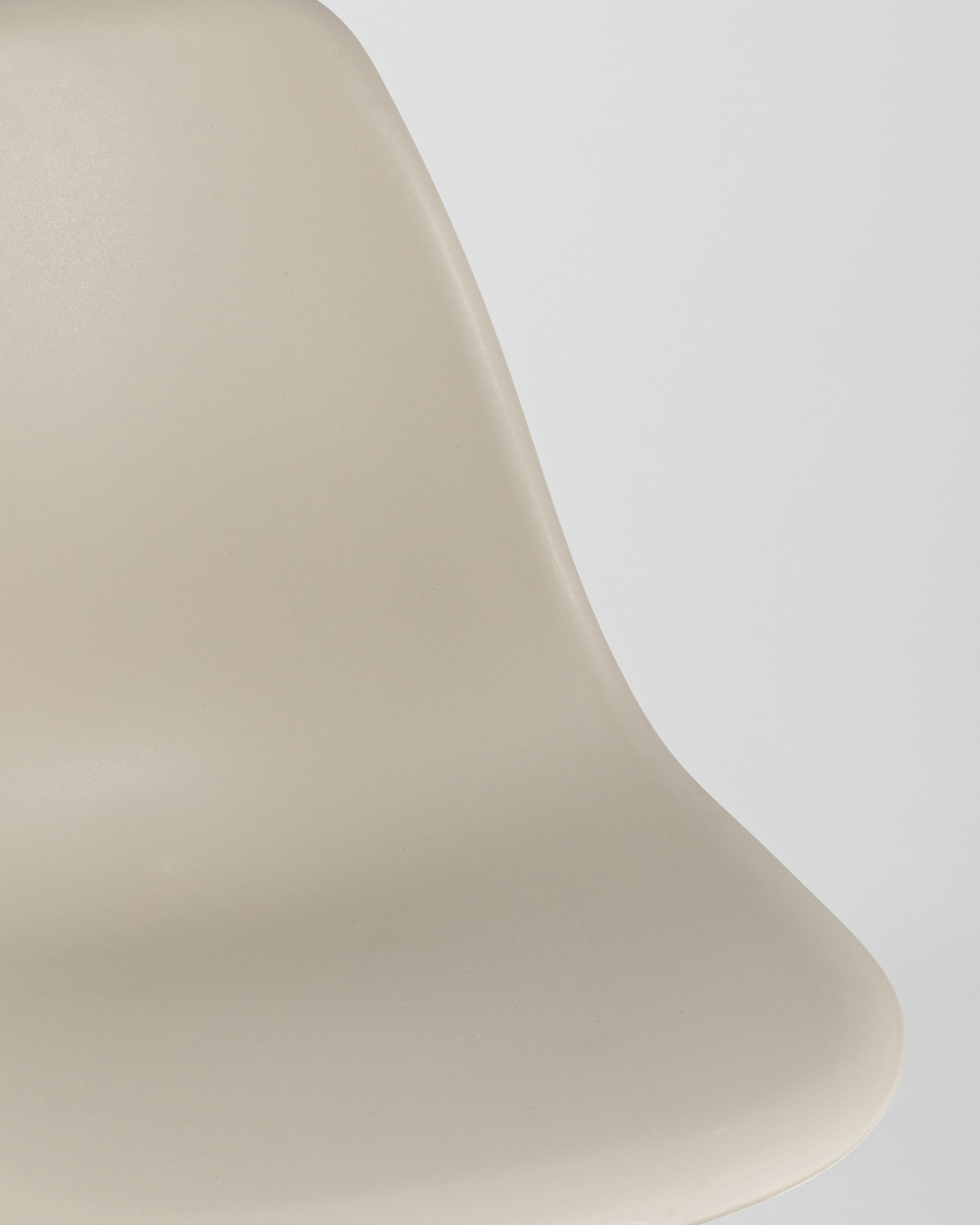 stul-eames-style-dsw-bezhevyj_Gray__1_
