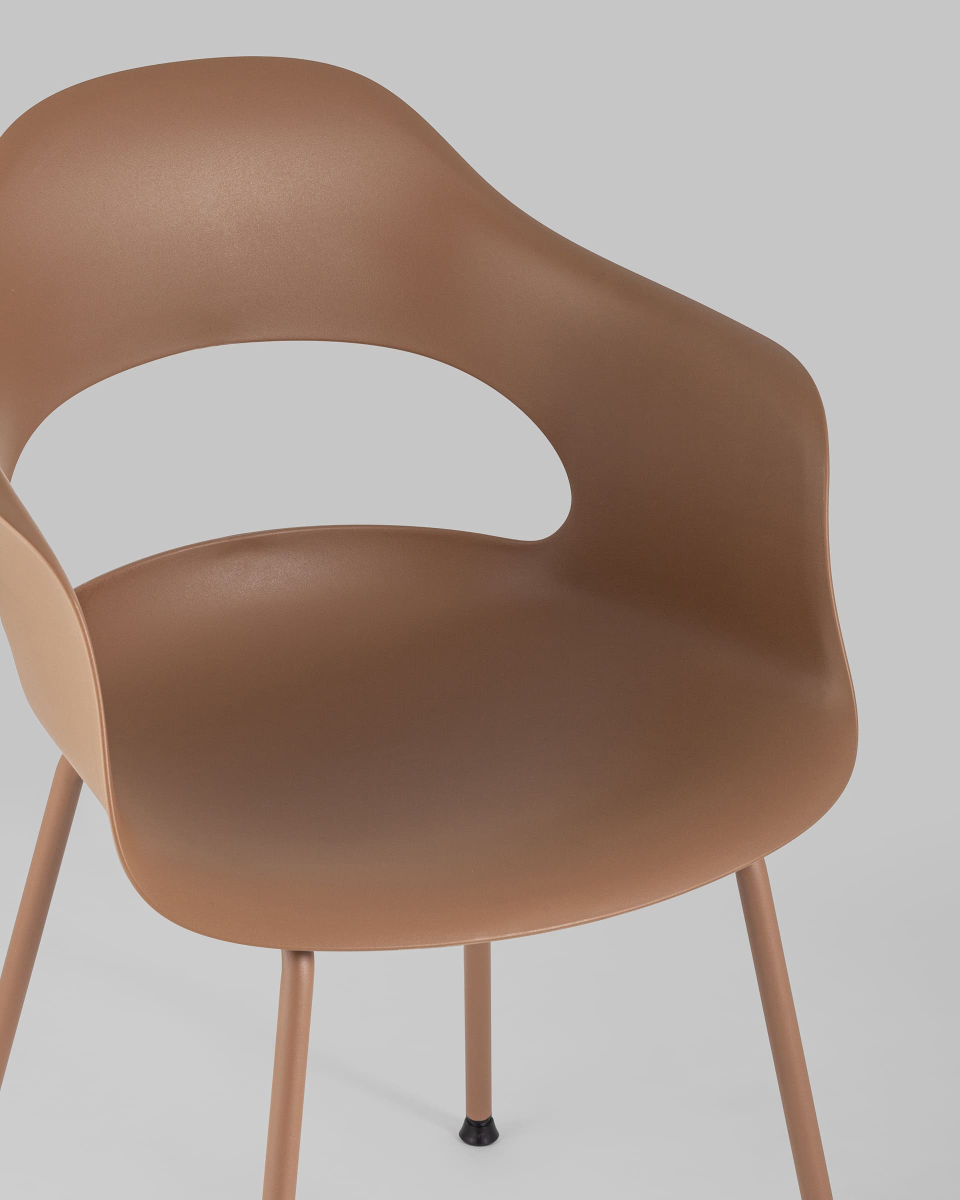 stul-lady-plastik-korichnevyj_Gray