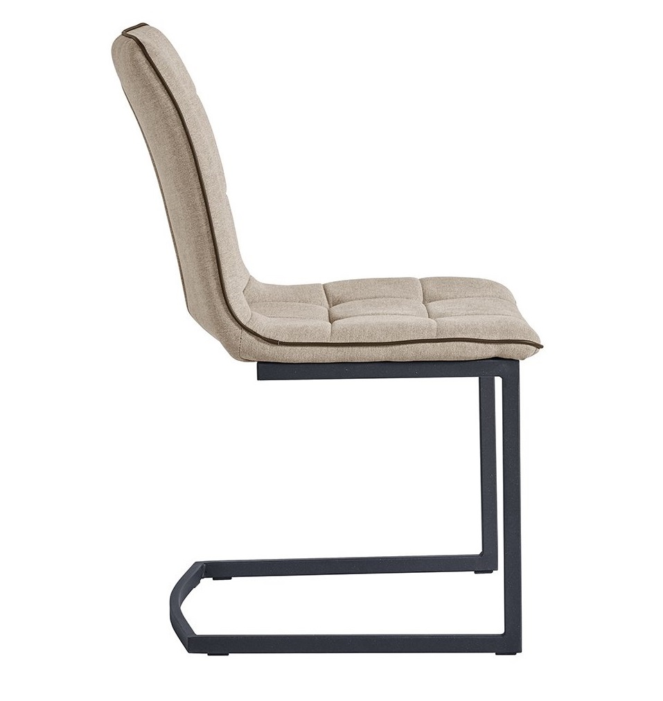 stul-na-polozyah-mitchell-bezhevyj