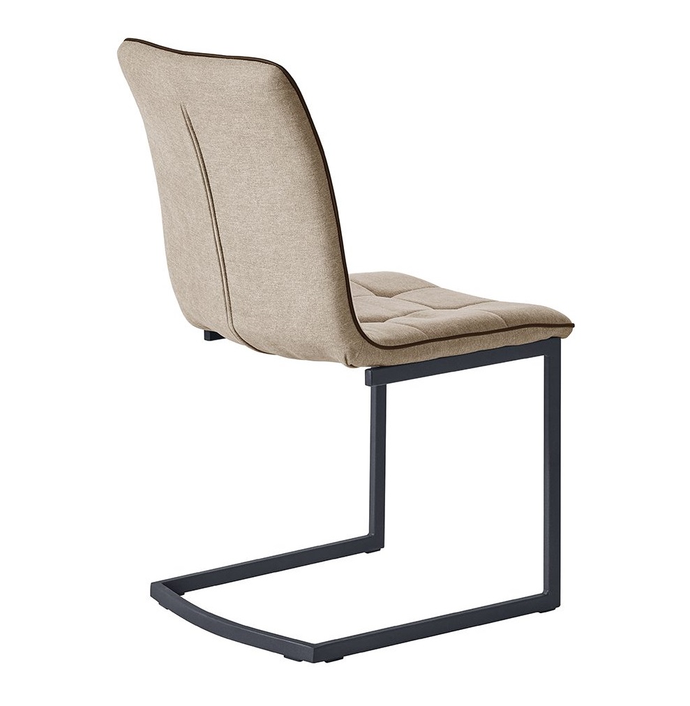 stul-na-polozyah-mitchell-bezhevyj