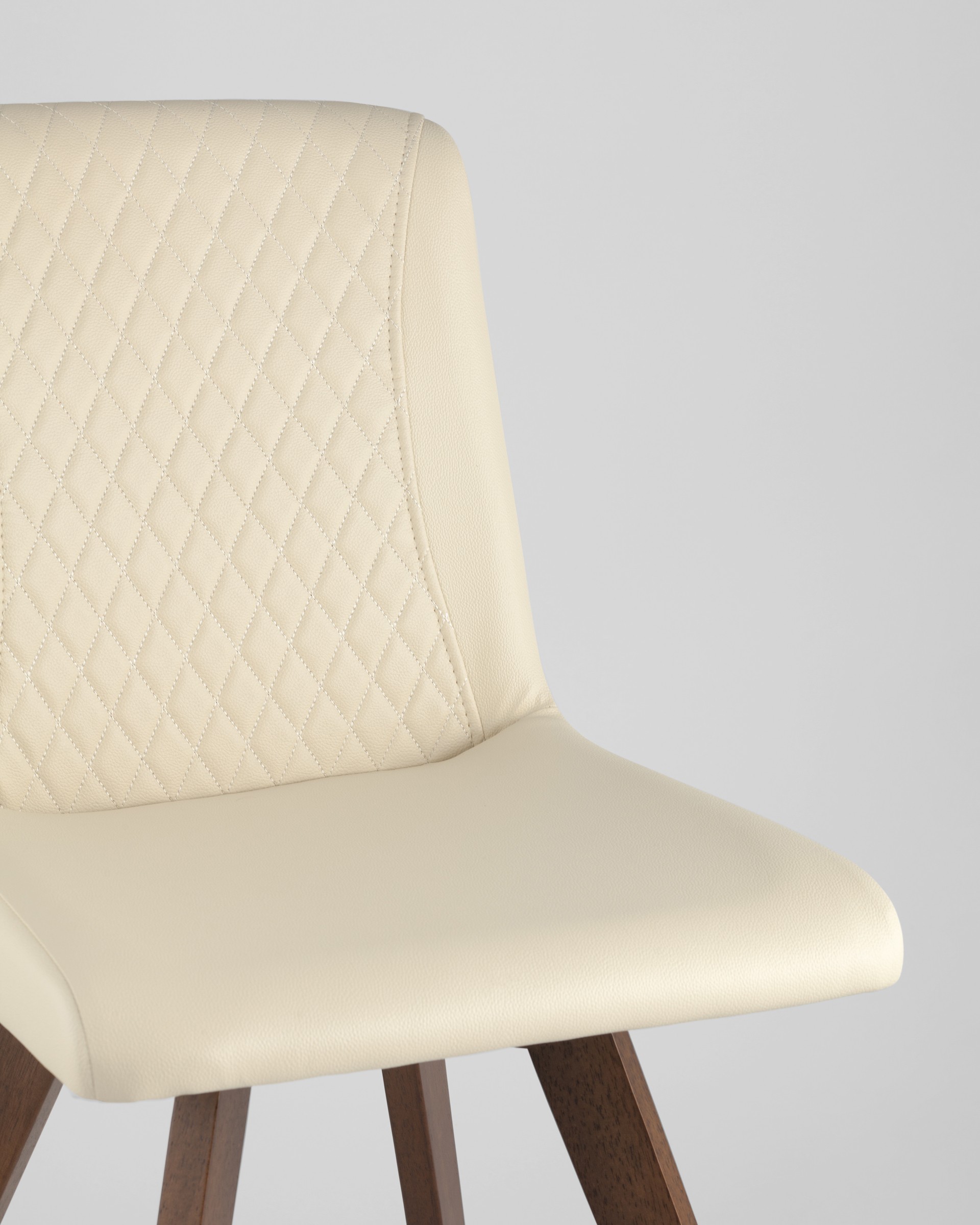 stul-obedennyj-marta-bezhevyj__2__kojn-xy