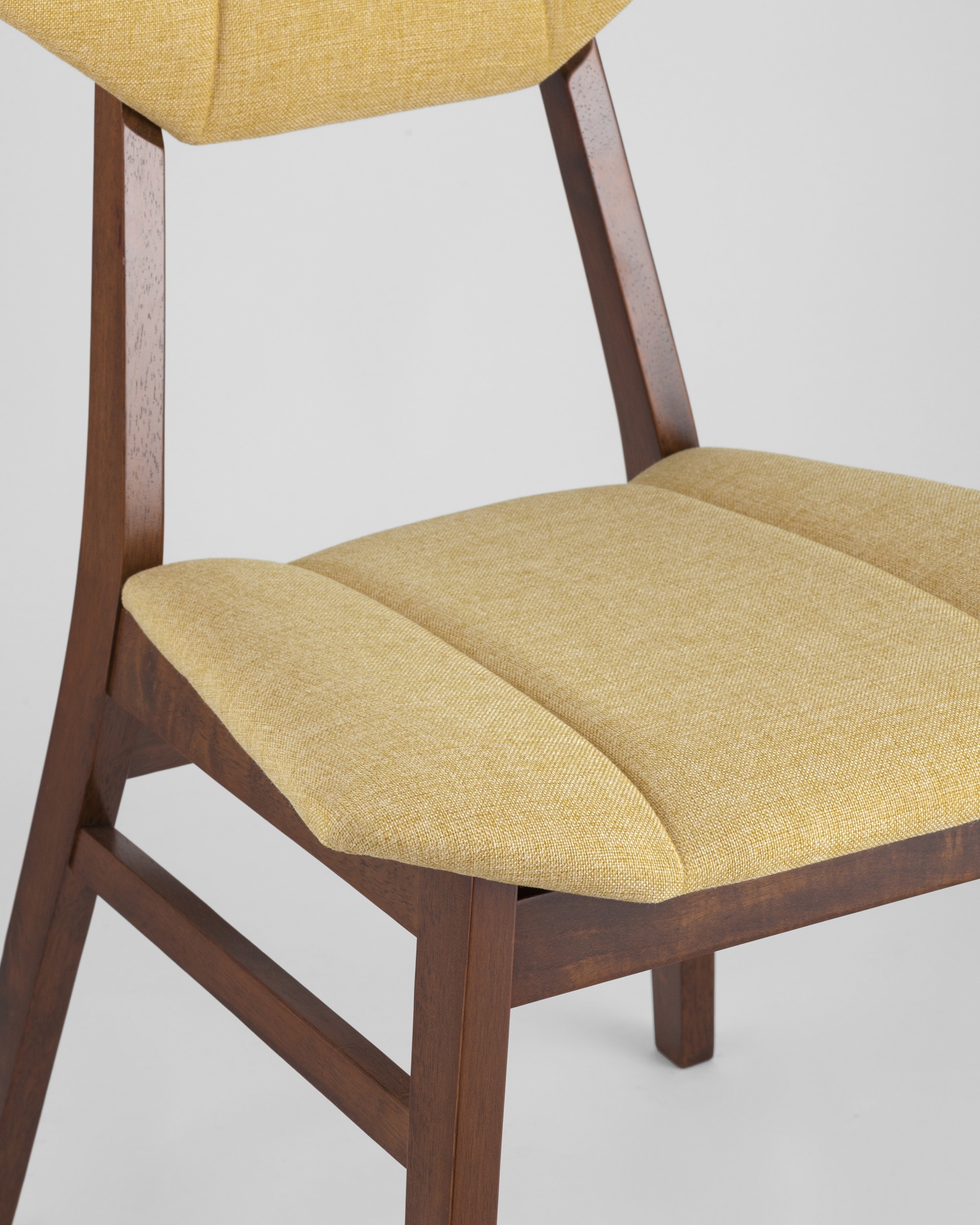 stul-obedennyj-tor-zheltyj__2__1co7-pf