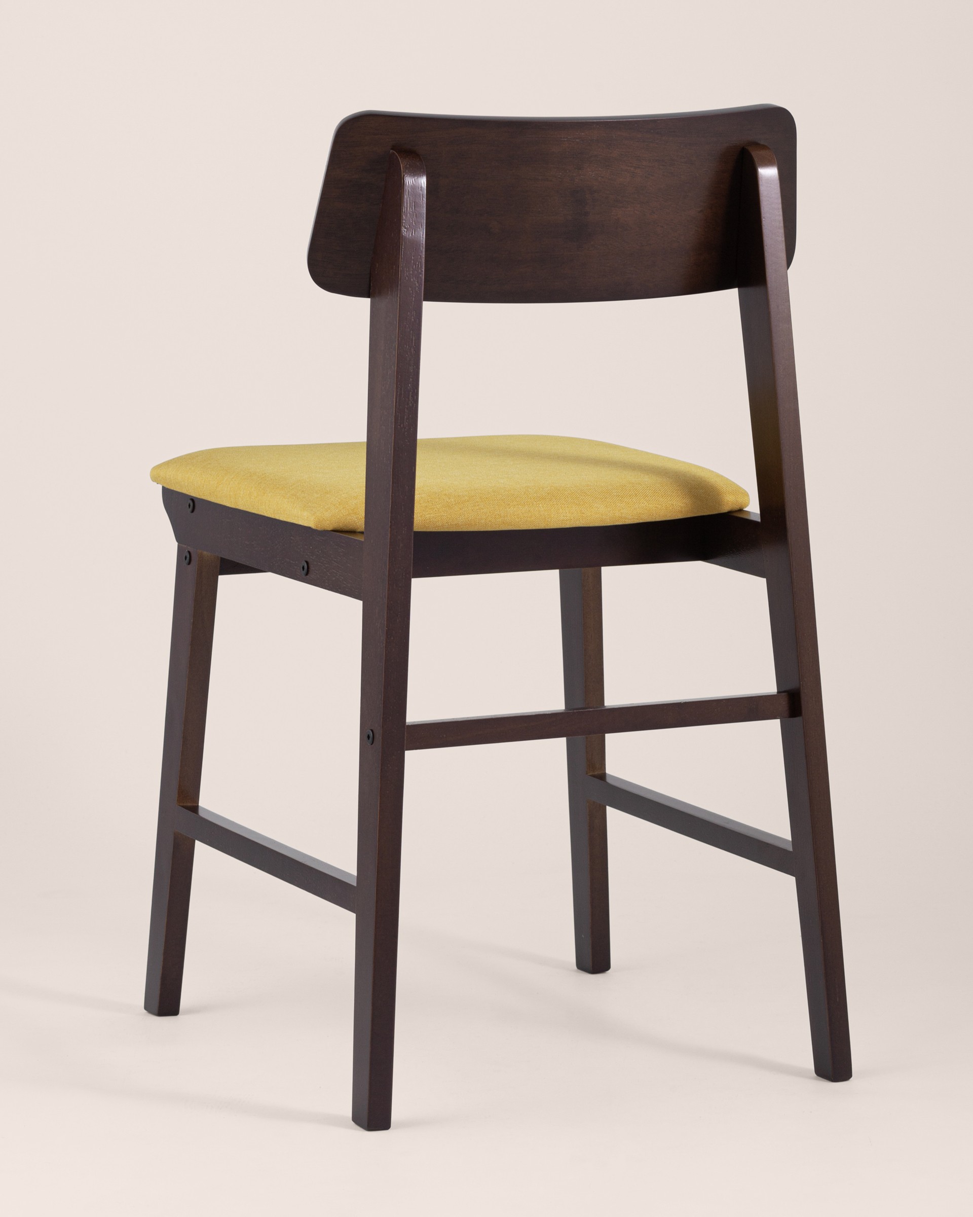 stul-oden-zheltyj__2__61xs-uc