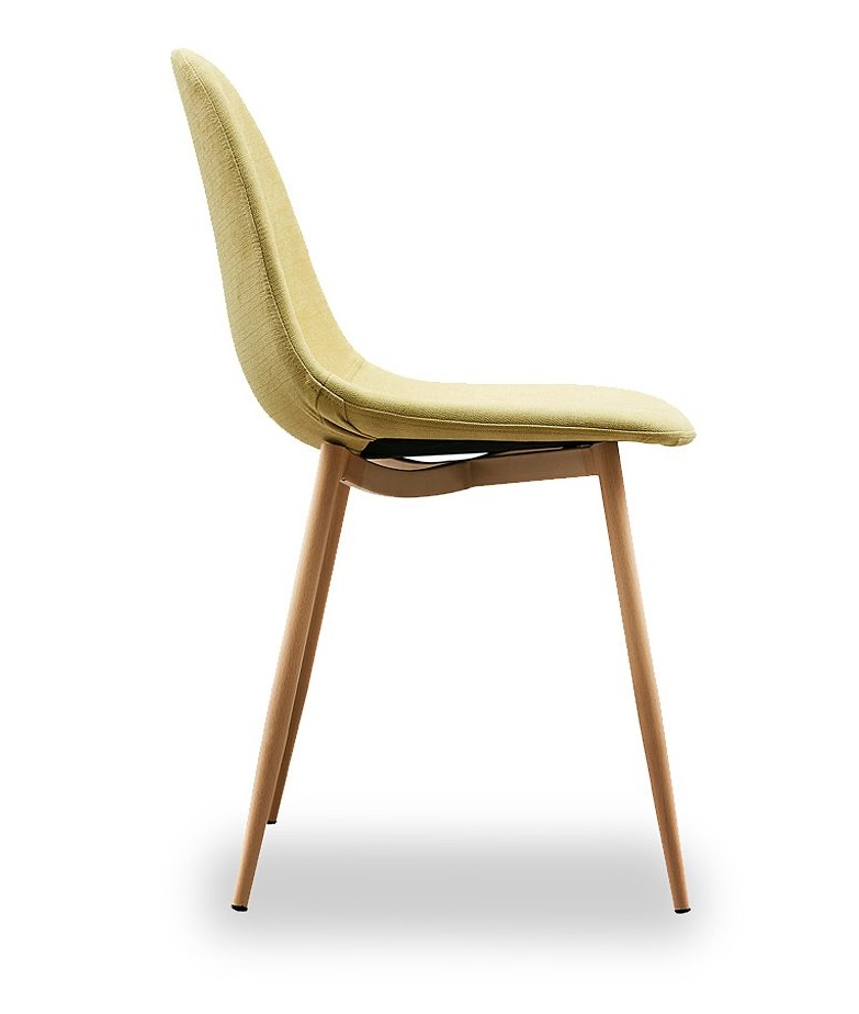 stul-santyago-zhyoltyj-nozhki-pod-derevo